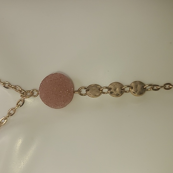 Long gold tone necklace with semi-precious pink stone by Sonoma - Picture 5 of 8